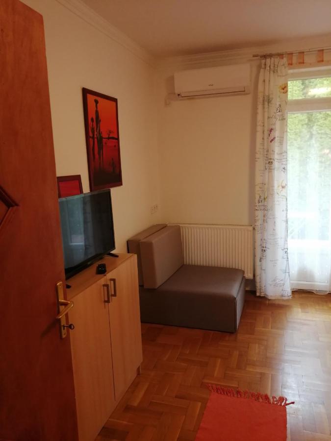 Apartman Pavai Hajduszoboszlo Exterior photo