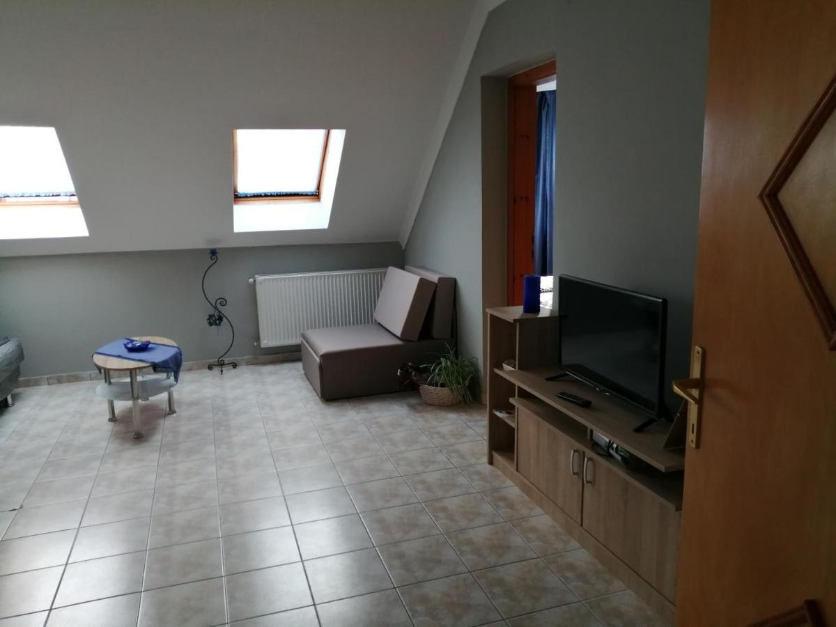 Apartman Pavai Hajduszoboszlo Exterior photo