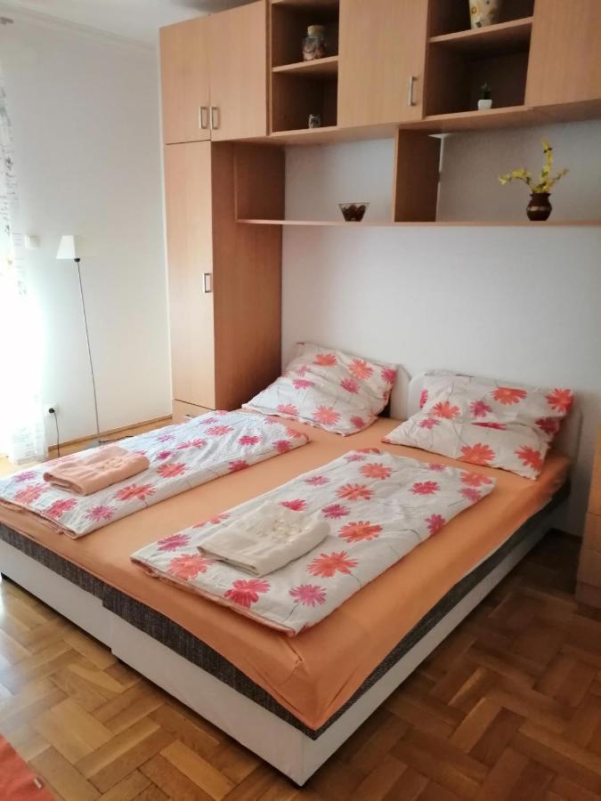 Apartman Pavai Hajduszoboszlo Exterior photo