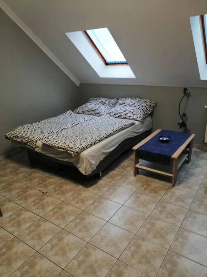 Apartman Pavai Hajduszoboszlo Exterior photo